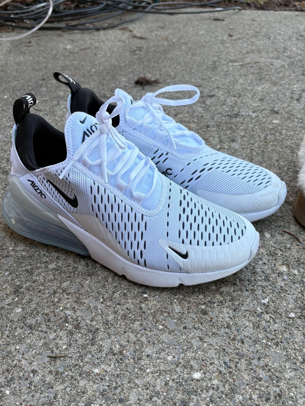 Nike Air Max 270 Women's Running Shoes - White/Black